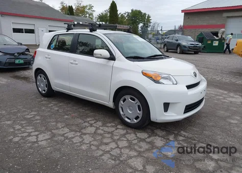 2014 Scion Xd из США, поврежденный, VIN JTKKUPB43E1043179
